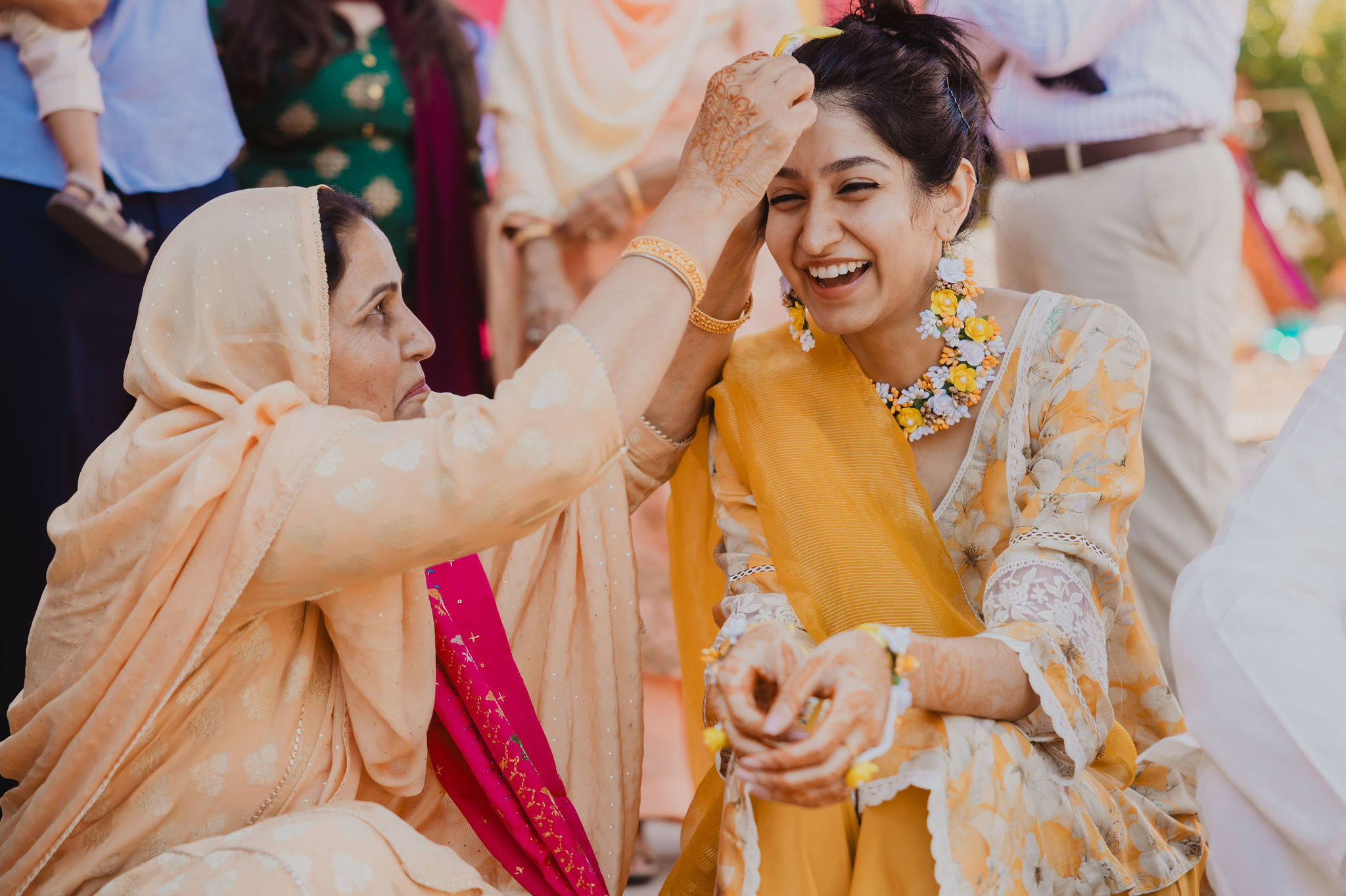 Backyard Mendhi Maiyan and Jaggo celebration photograph from Amrit and Yousef’s wedding celebration